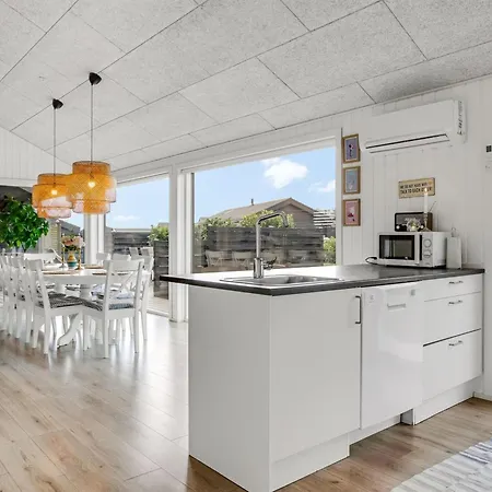 Sigrun - 300m From The Sea By Interhome 펜션 *